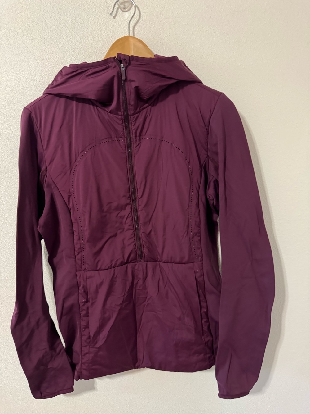 Lululemon Run For Cold Pullover Plum 1/2 Zip Thumbholes Reflective Running-10 - Picture 2 of 12
